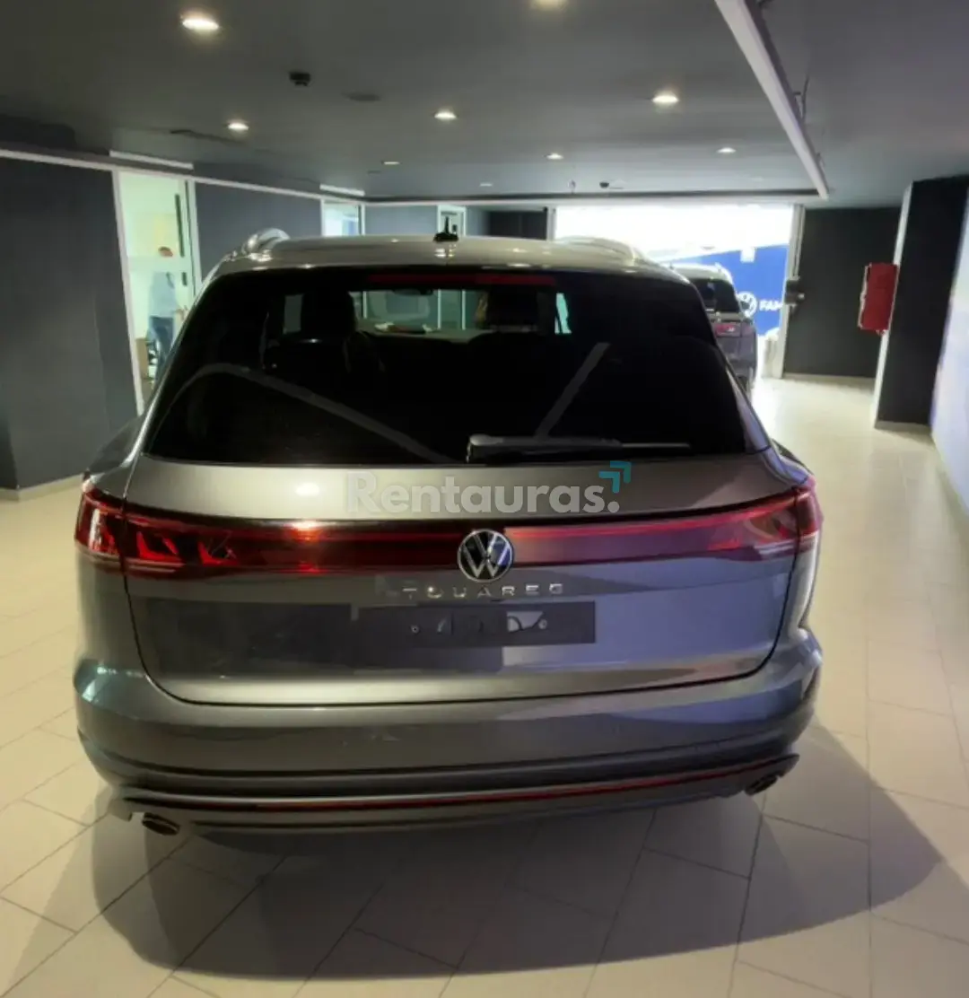 Volkswagen Touareg 2026 — 2
