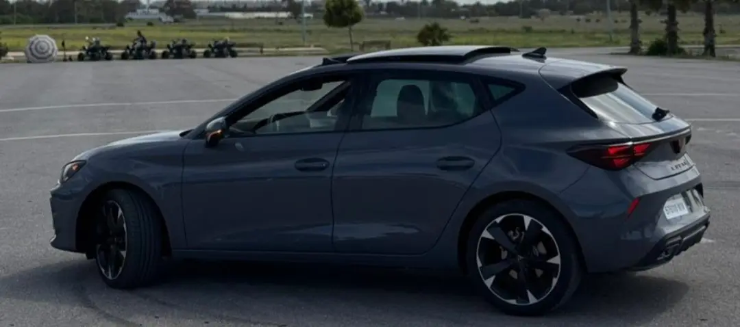 Cupra Leon 2025 — 3