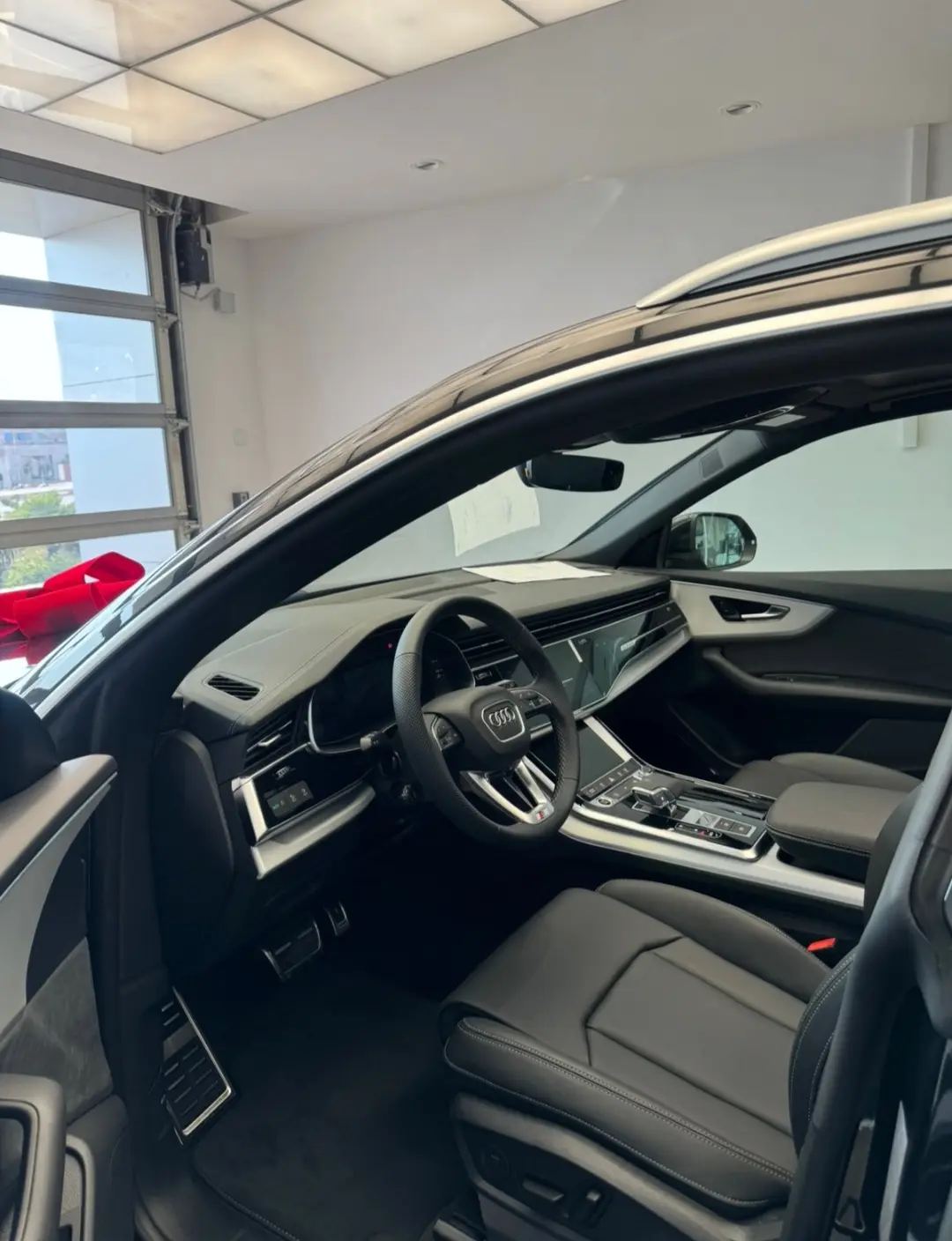 Audi Q8 2025 — 3
