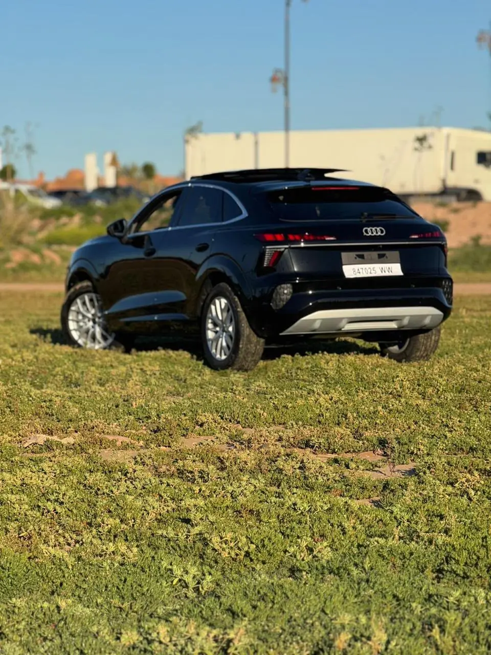 Audi Q3 2026 — 3