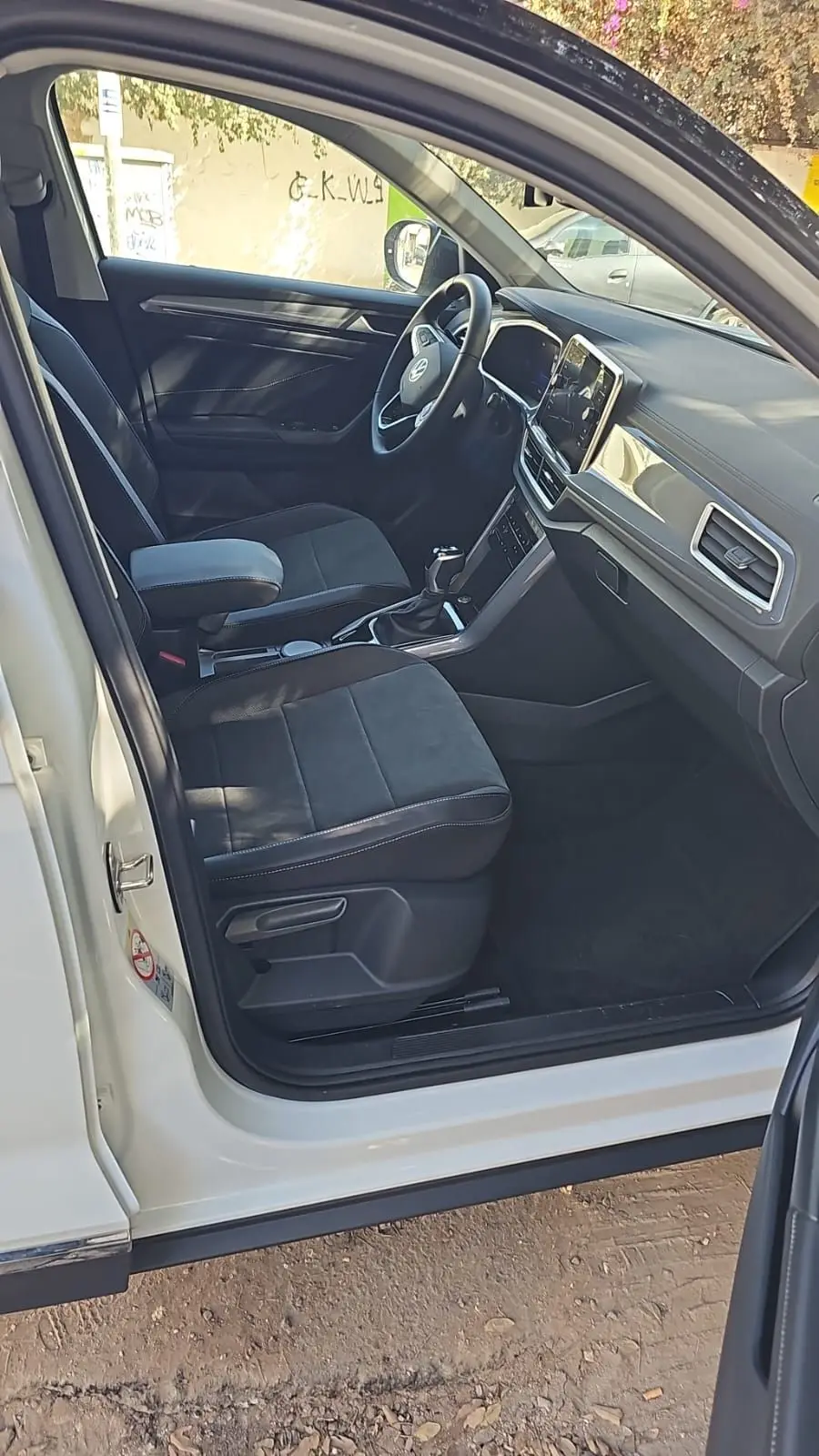 Volkswagen T-Roc 2025 — 2
