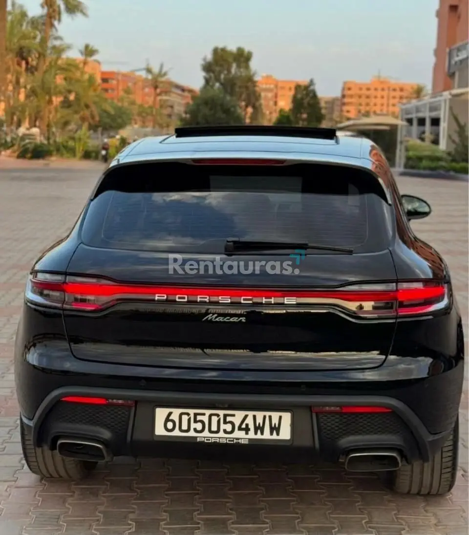 Porsche Macan 2026 — 3