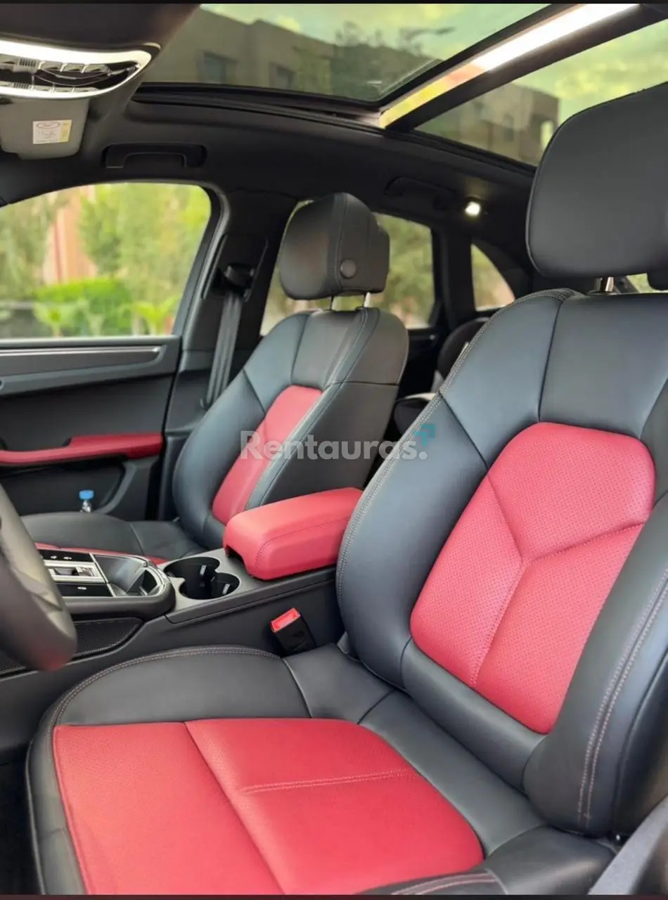 Porsche Macan 2026 — 2