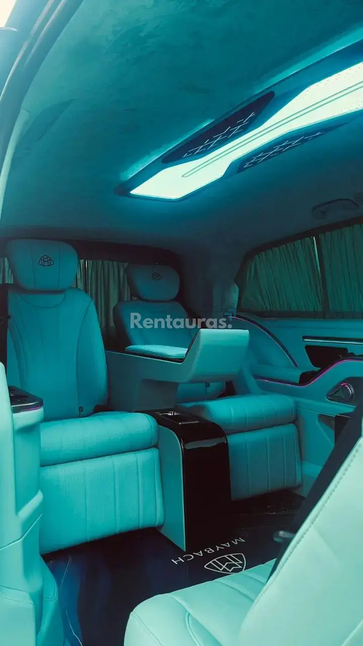 Mercedes Maybach 2024 — 3