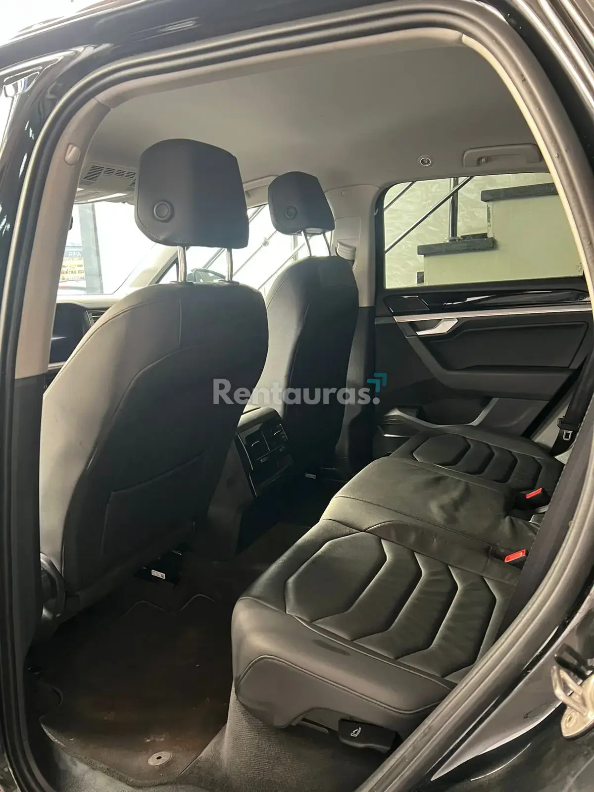 Volkswagen Touareg 2021 — 3