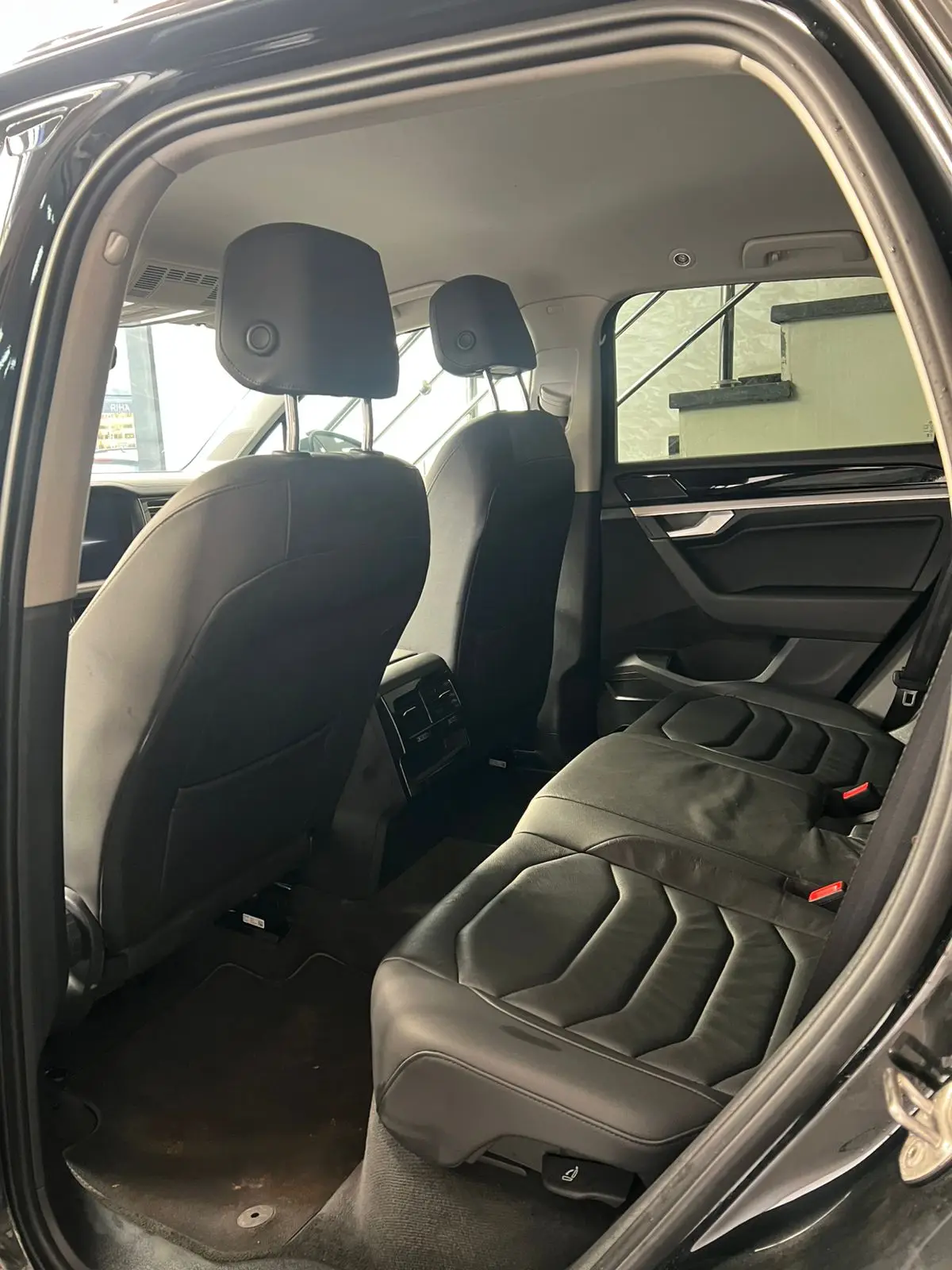 Volkswagen Touareg 2021 — 3