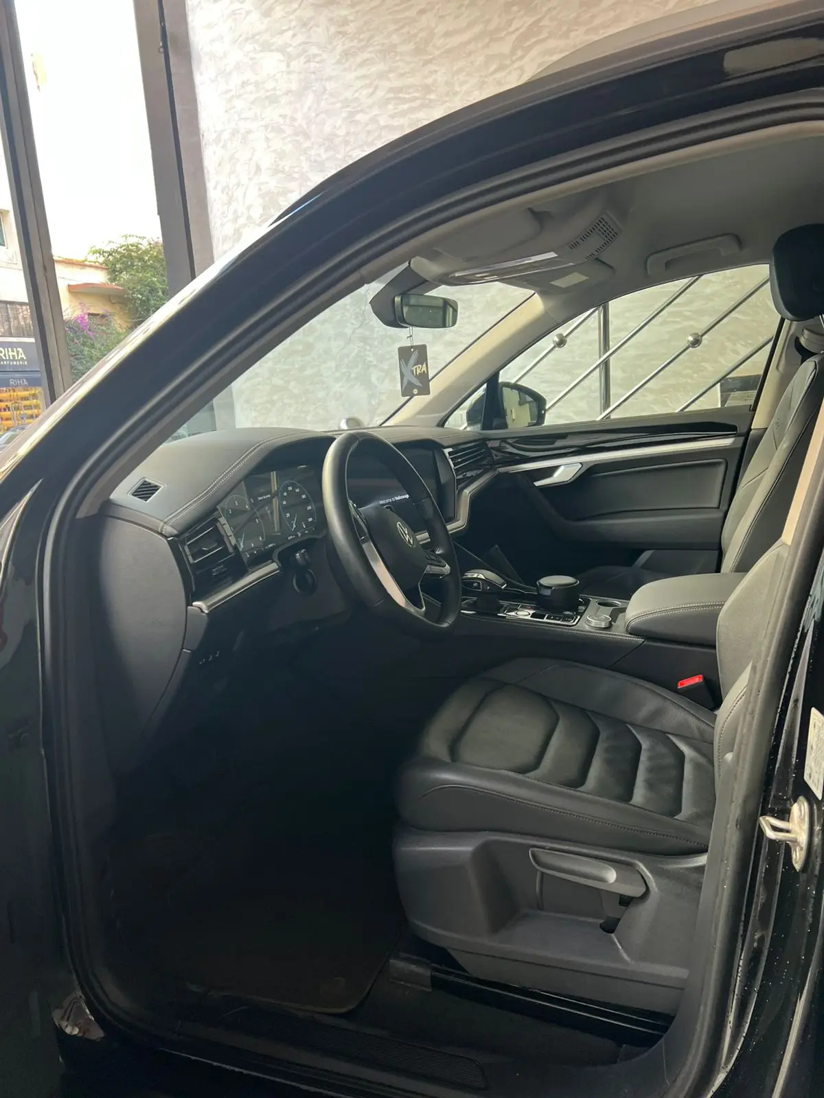 Volkswagen Touareg 2021 — 2