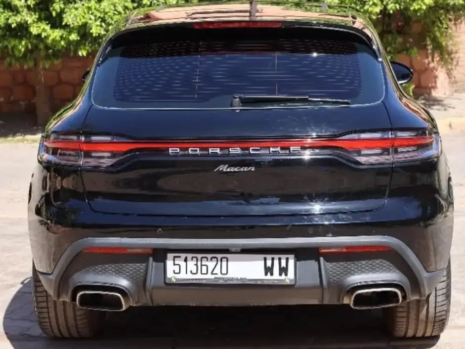 Porsche Macan 2025