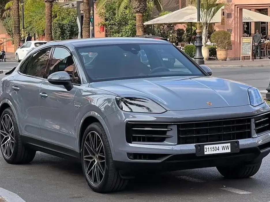 Porsche Cayenne 2025