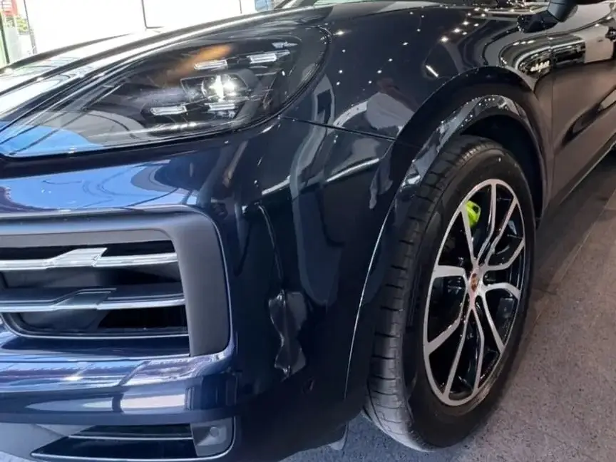 Porsche Cayenne 2025 — 2